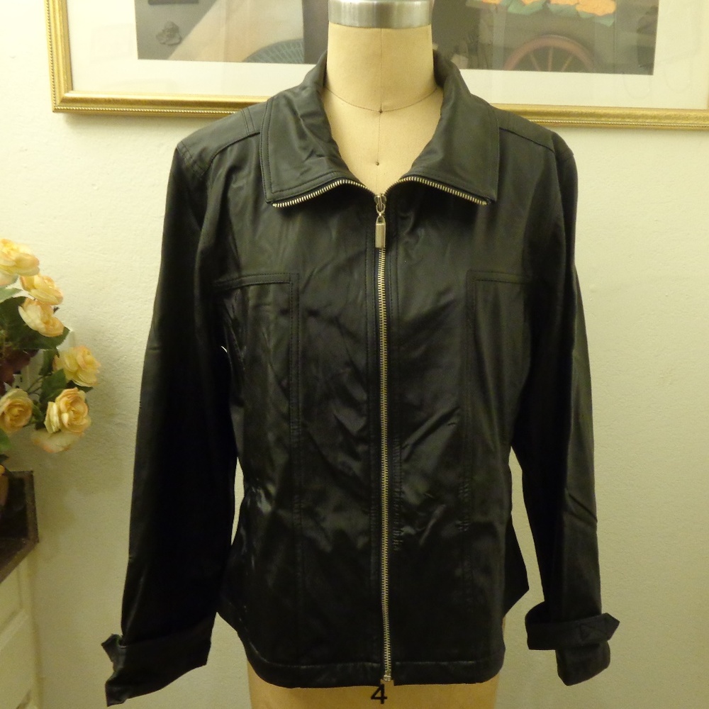 CS Signature Black Rain Jacket